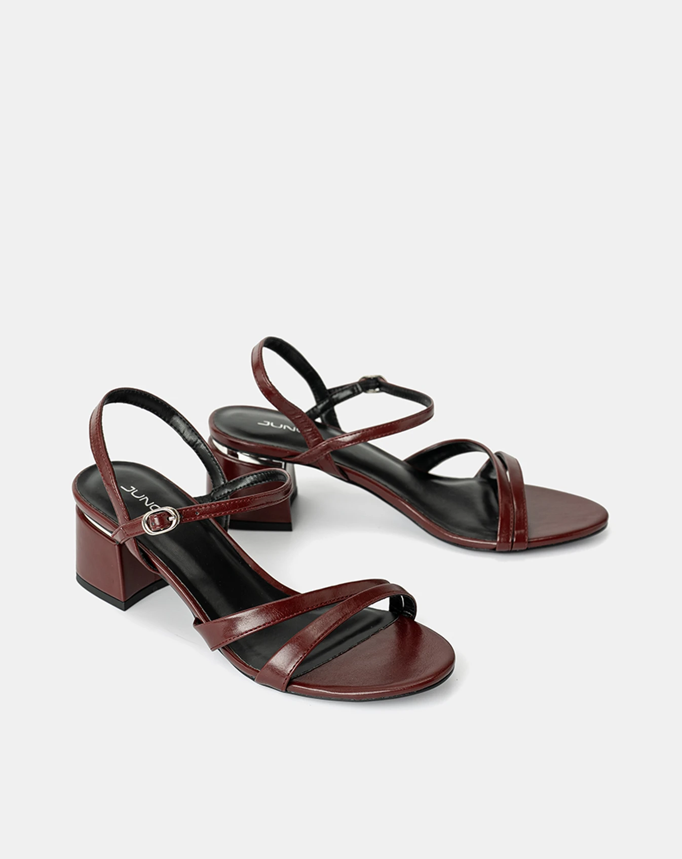 Giày Sandal Hai Quai Gót Phối Kim Loại - Image 7