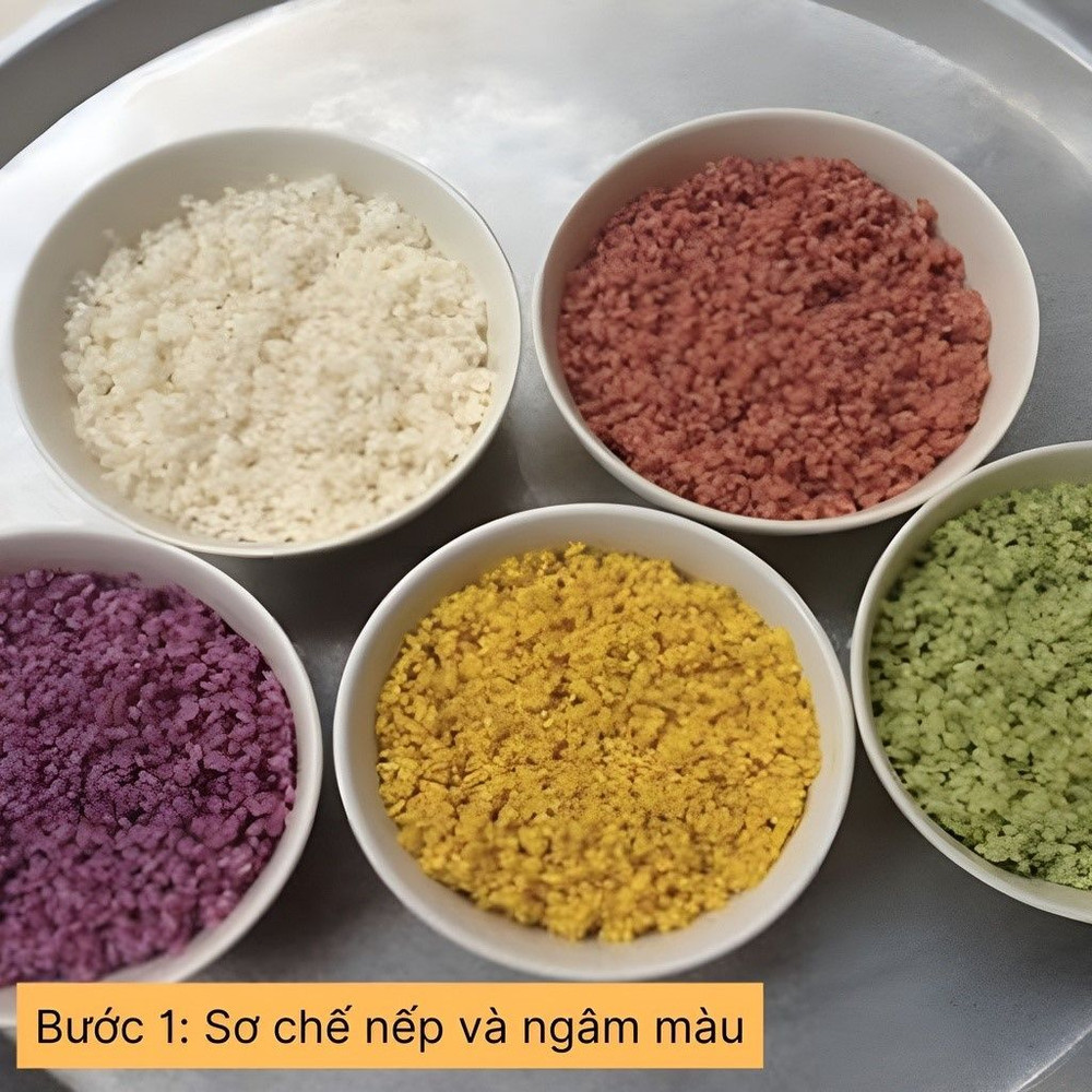 sơ chế nếp và ngâm màu