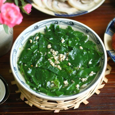 Cách nấu canh rau ngót thịt bằm đơn giản