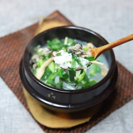 Hướng dẫn nấu canh hàu chuẩn vị