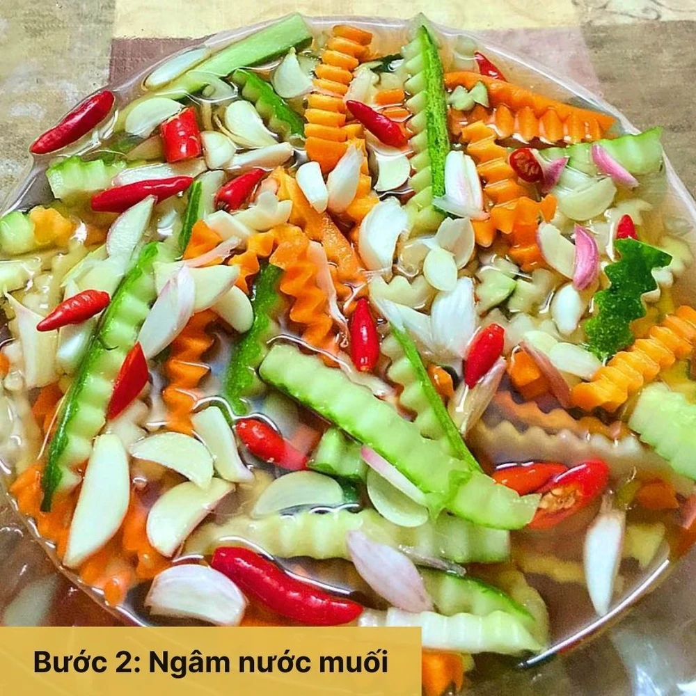 ngâm nước muối