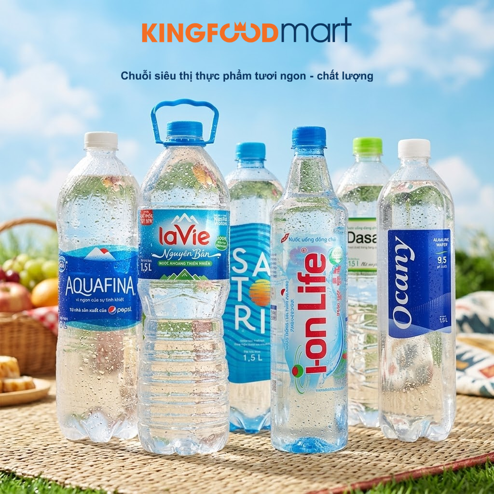 Thùng nước suối chai lớn 1.5 lít bền bỉ giúp bạn bù nước nhanh chóng suốt ngày dài hoạt động.