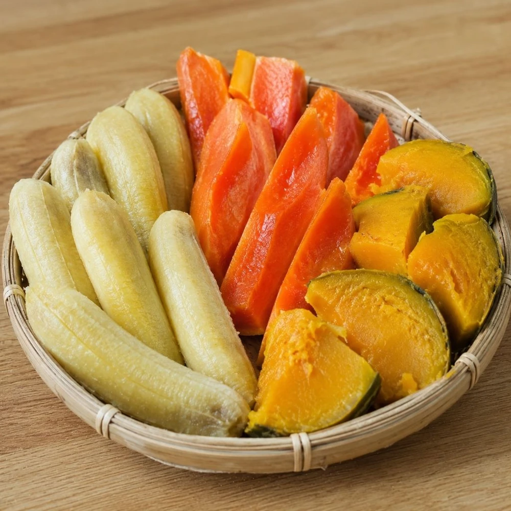 Rau củ quả chín mềm bổ sung vitamin mà không gây áp lực cho hệ tiêu hóa. (Ảnh được tạo bởi AI)