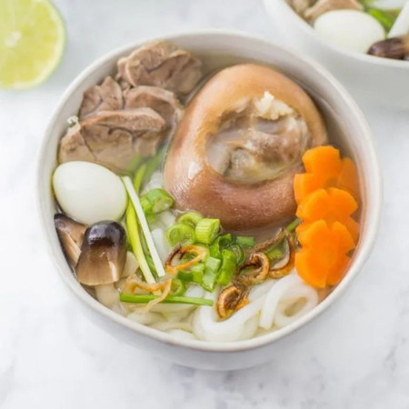 Cách nấu bánh canh giò heo chuẩn vị