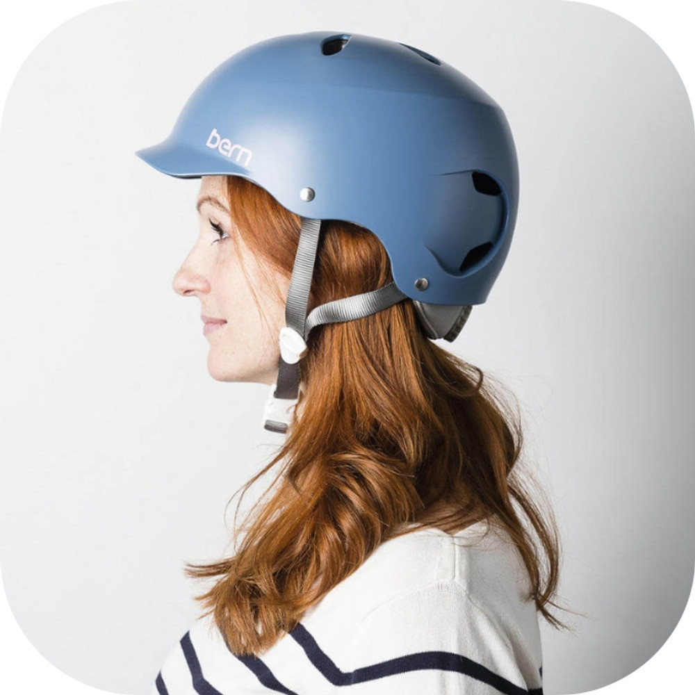 Tóc xẹp đội nón bảo hiểm 