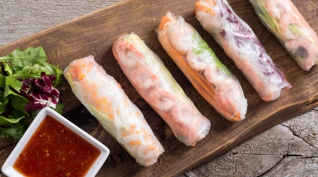 Làm món bún cuốn thơm ngon tại nhà