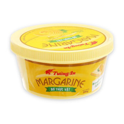 Bơ thực vật Tường An hộp 200g