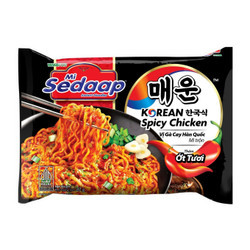 Mì trộn khô gà cay truyền thống Sedaap gói 87g (1 Gói)