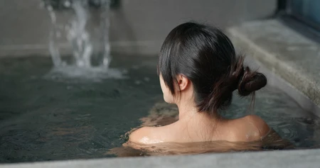 Lý do cơ thể nóng vào ban đêm và cách giải quyết