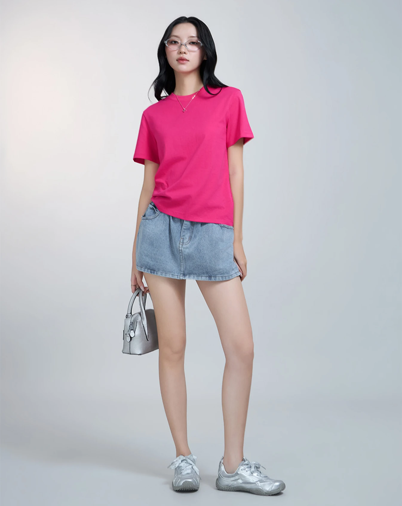 Áo thun basic cổ tròn - Image 3
