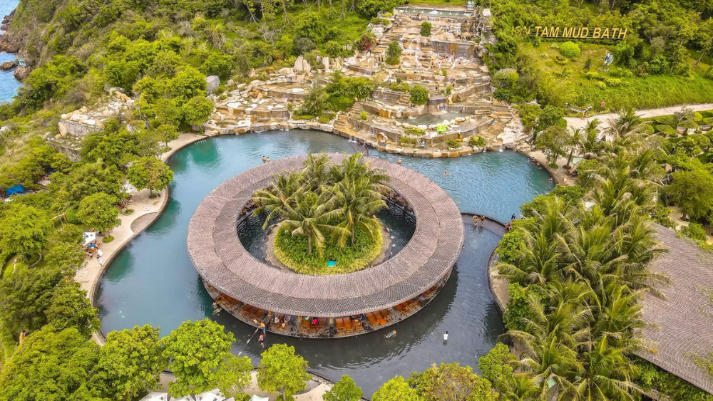 Hòn Tằm – địa điểm du lịch Nha Trang lý tưởng để nghỉ dưỡng và chăm sóc sức khỏe. (Nguồn: Internet)