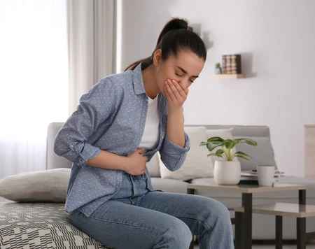 Dấu hiệu và cách phòng ngừa ngộ độc thực phẩm ở trẻ em