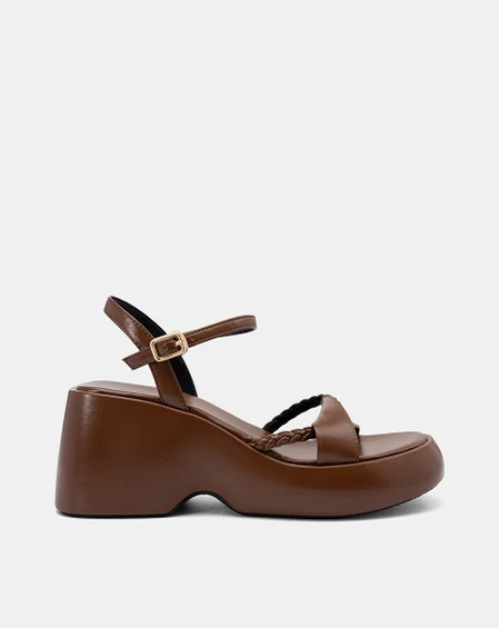 Giày Sandal Đế Xuồng Quai Cách Điệu