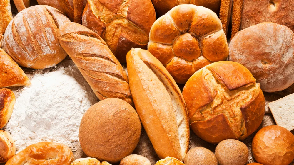 Cơm và bánh mì, món ăn nào tốt cho sức khỏe hơn?