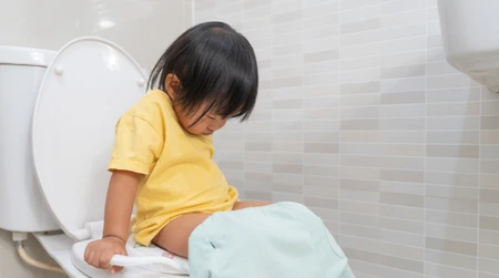 Giải quyết tình trạng táo bón kéo dài ở trẻ 3 Tuổi
