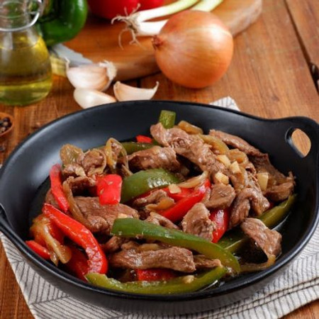 Tự làm bò sốt tiêu đen ngon miệng tại nhà