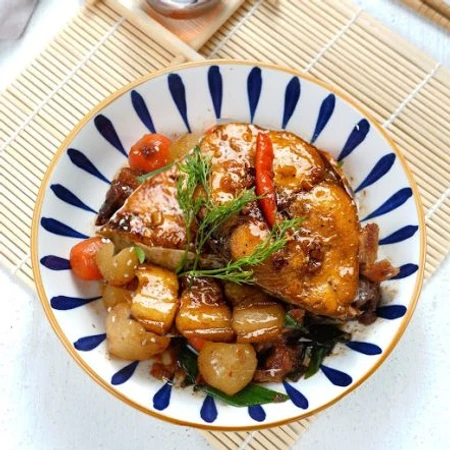 Cách nấu cá kho thịt ba chỉ ngon chuẩn vị