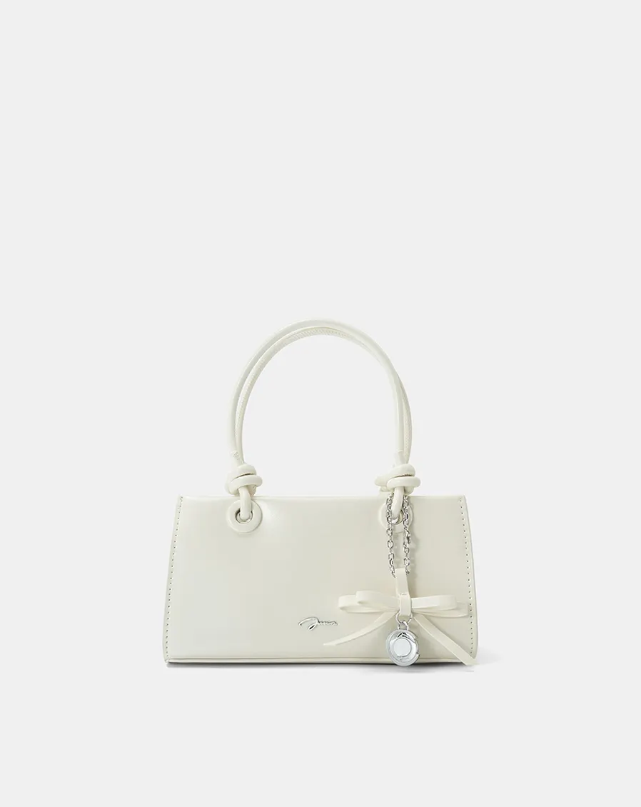 Túi Xách Nhỏ Top Handle Phối Charm Nơ