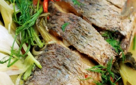 Thử tài khéo tay với 4 cách tỉa hoa sen từ nhiều loại rau củ trang trí món chay