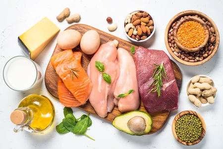 Protein thực vật và protein động vật: Bạn nên chọn gì cho sức khỏe của mình?