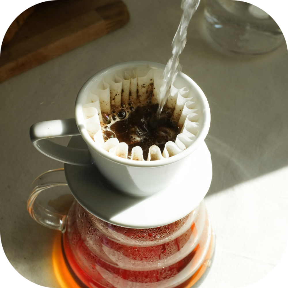 Drip Coffee và Over Coffe 