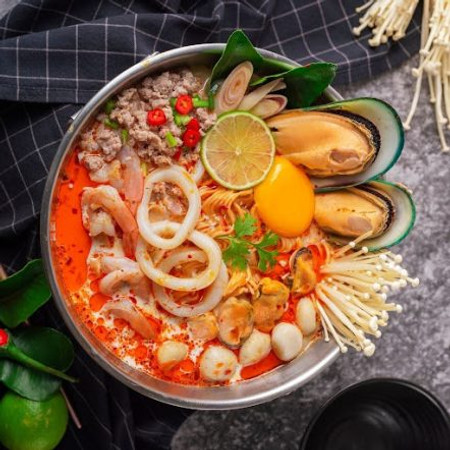 Bí quyết nấu lẩu Thái chuẩn vị nhà hàng