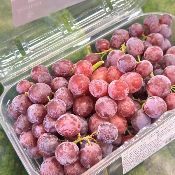Nho đỏ kẹo Mỹ hộp 450g
