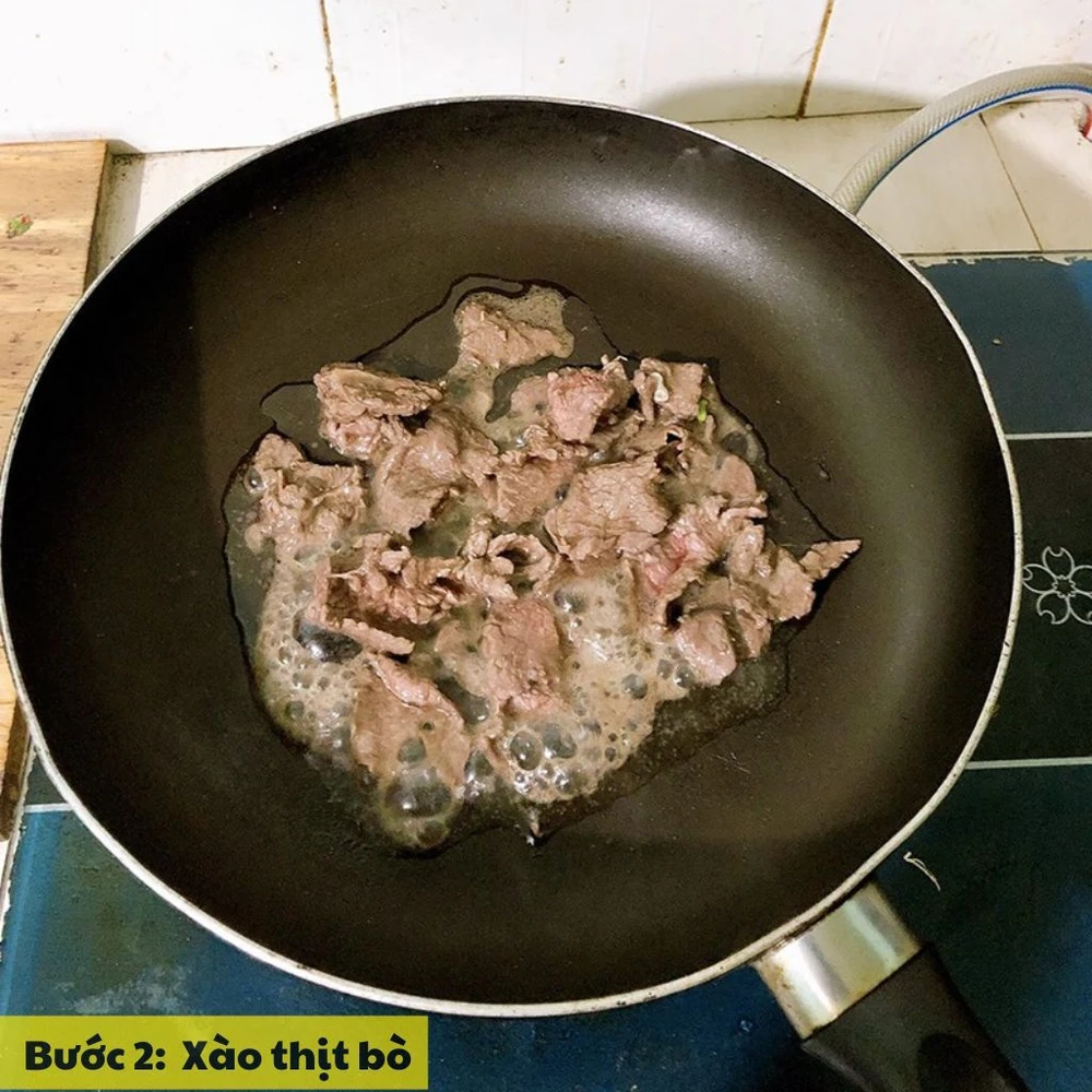 xào thịt bò