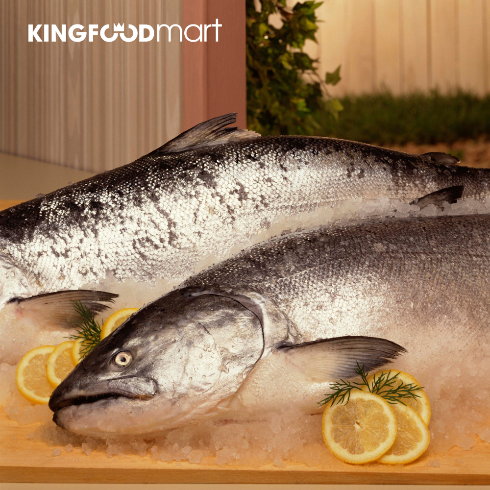 Cá hồi tươi với thịt hồng đặc trưng giàu omega 3 và dễ chế biến thành nhiều món ngon cho cả gia đình.