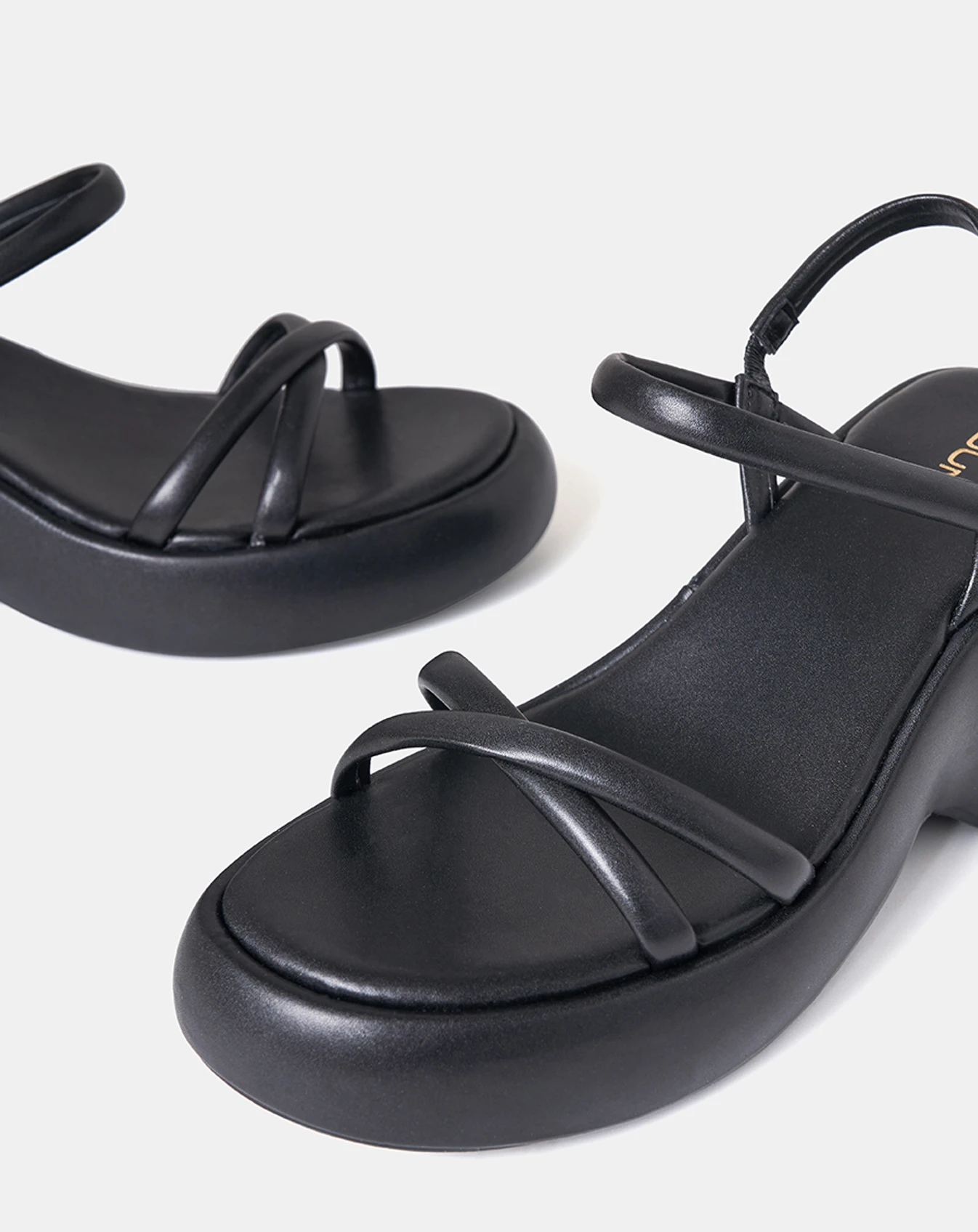 Giày Sandal Xuồng Quai Chéo - Image 3