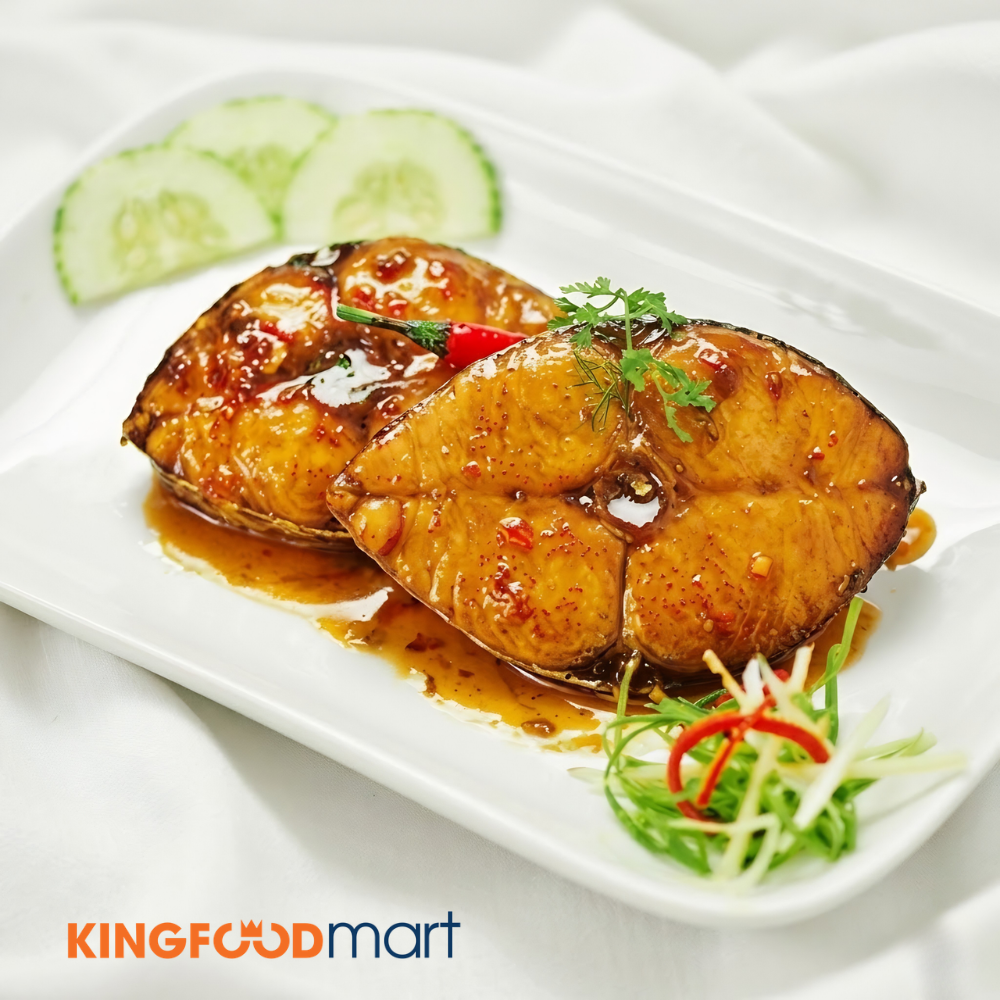 Cá thu kho tương của bữa cơm Việt, giàu lượng omega 3 và vitamin B12.  
