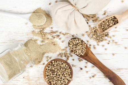 Lợi ích của hạt tiêu trắng bạn đừng nên bỏ qua