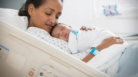 Phụ nữ sinh mổ nên ăn gì để tốt cho mẹ và bé