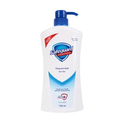 Sữa tắm tinh khiết Safeguard chai 720ml