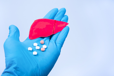 Điều trị hạ men gan và những điều cần lưu ý