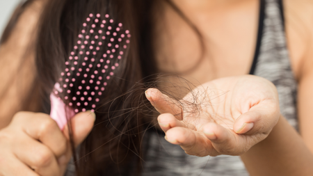 Tóc giảm gãy rụng với bí quyết làm đẹp từ Ấn Độ