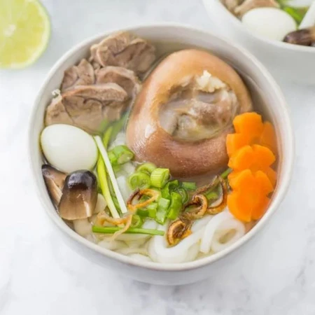 Cách nấu bánh canh giò heo chuẩn vị