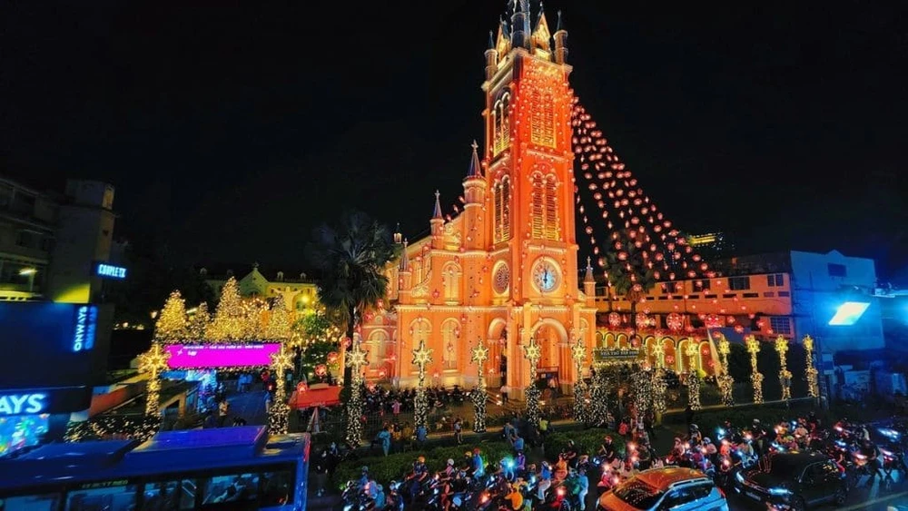 địa điểm trang trí Noel 