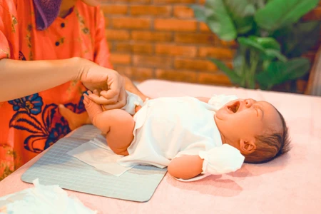 Những điều mà cha mẹ cần biết khi chăm sóc trẻ sơ sinh 1 tuần tuổi
