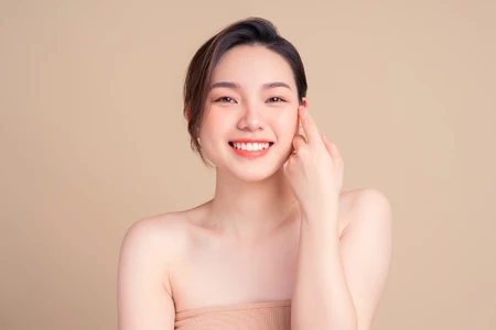 Chăm sóc da mặt hiệu quả với các bước tiêu chuẩn