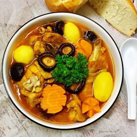 Cách làm gà hấp nấm đông cô mềm thơm đậm đà