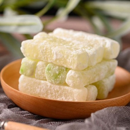 Làm mứt khoai ngày Tết giòn ngon tại nhà