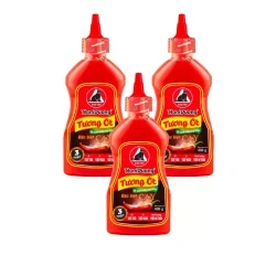 Combo 3 chai tương ớt đặc biệt cay Nam Dương chai 400g
