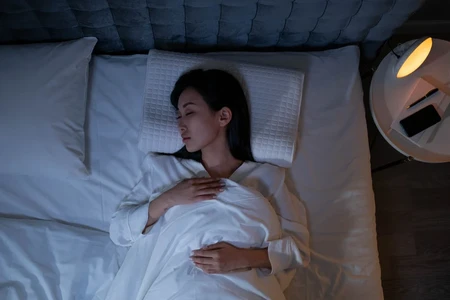 Tại sao tim đập nhanh khi ngủ?