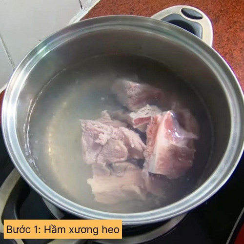 hầm xương heo