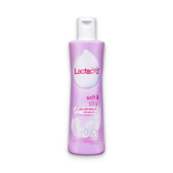 Dung dịch vệ sinh phụ nữ soft & silky Lactacydchai 250ml (1 Hộp)