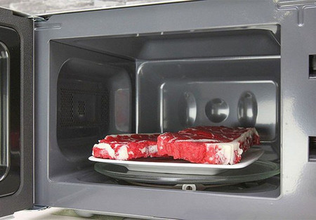 3 Cách rã đông thịt nhanh mà vẫn an toàn cho gia đình bạn