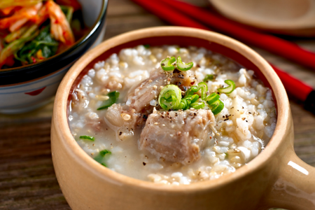 Công thức làm cháo giò heo ngon tuyệt đỉnh cho bữa cơm gia đình bạn