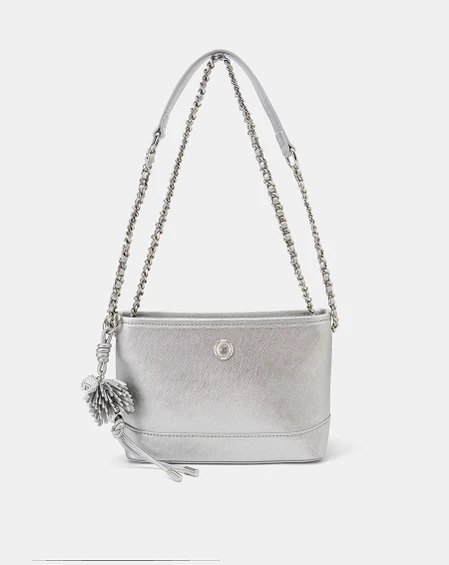 Túi Xách Nhỏ Phối Charm Strawberry
