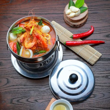 Cách nấu lẩu hải sản thơm ngon